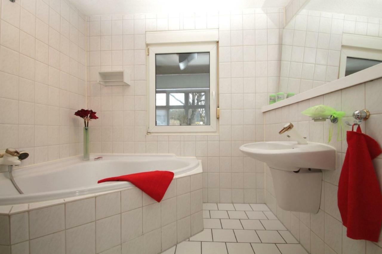 Apartmán Urlaub Im Wintergarten Rostock-Lichtenhagen-Dorf Exteriér fotografie